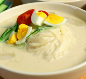 Cách làm mì lạnh sữa đậu nành (Kongguksu) Hàn Quốc giải nhiệt ngày hè