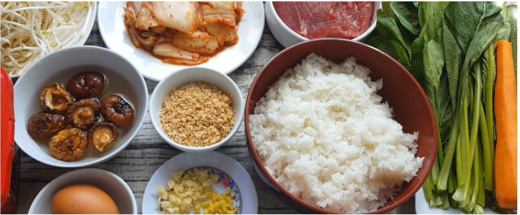Nguyên liệu làm cơm trộn Hàn Quốc